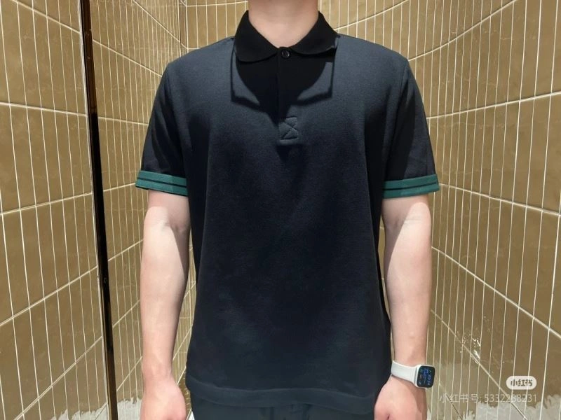 Sleek Burberry T-Shirts 102493