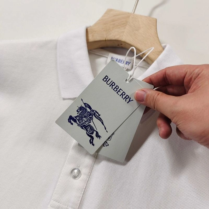 Sleek Burberry T-Shirts 102493
