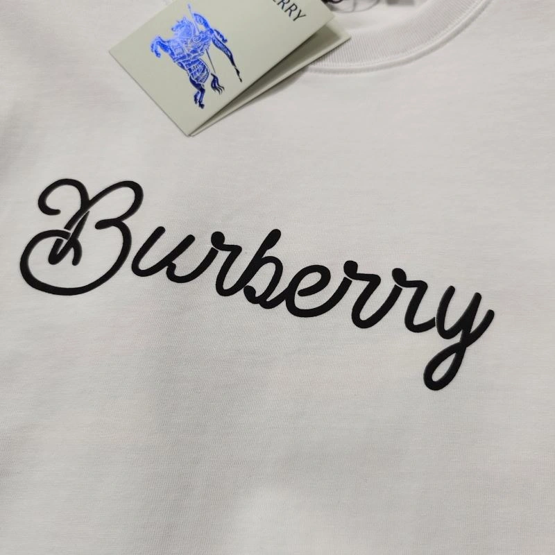Burberry T-Shirts Flexible 102492