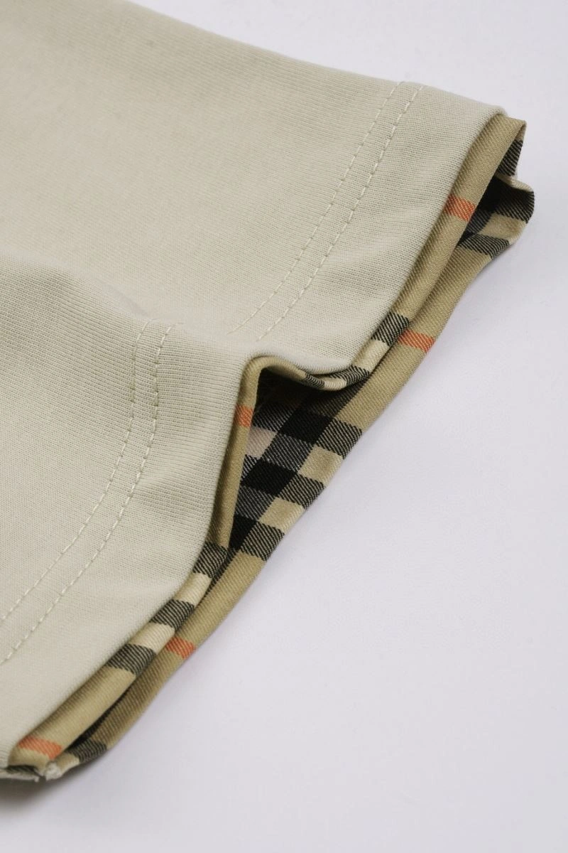 Burberry T-Shirts Versatile 102490