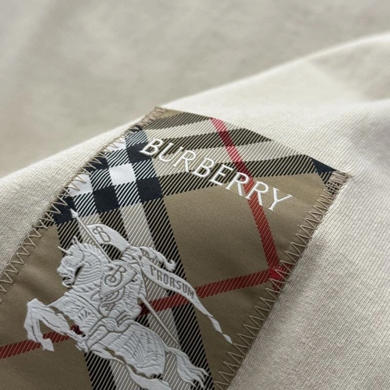 Vibrant Burberry T-Shirts 102487
