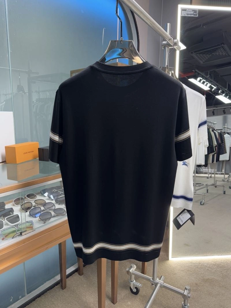Burberry T-Shirts ModernLook 102477