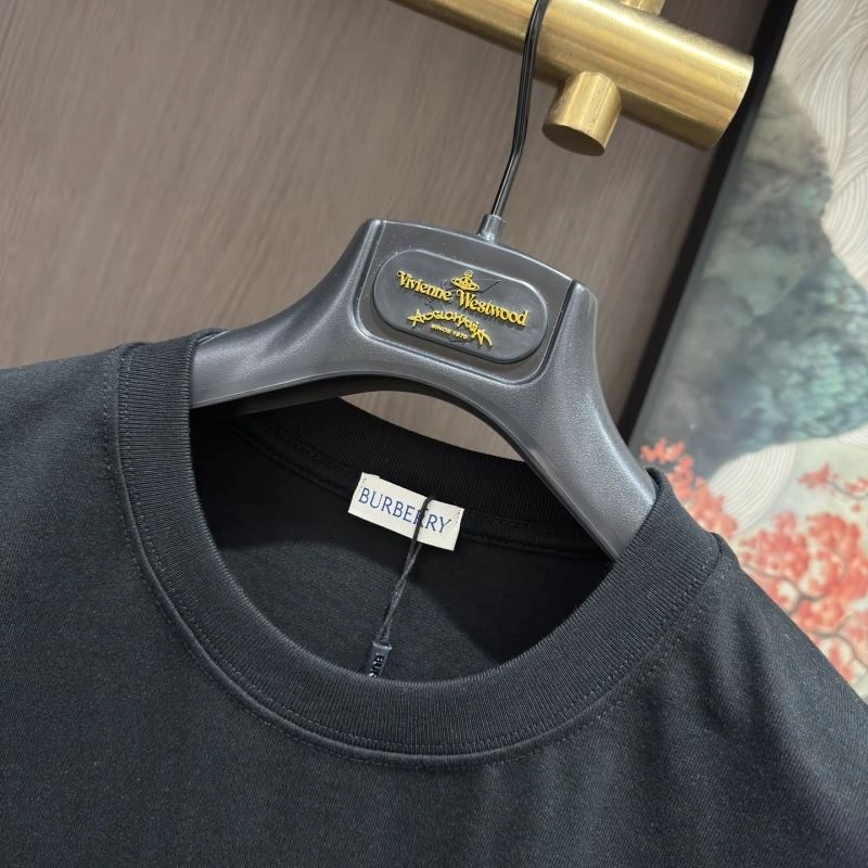 Burberry T-Shirts ComfortFit 102481