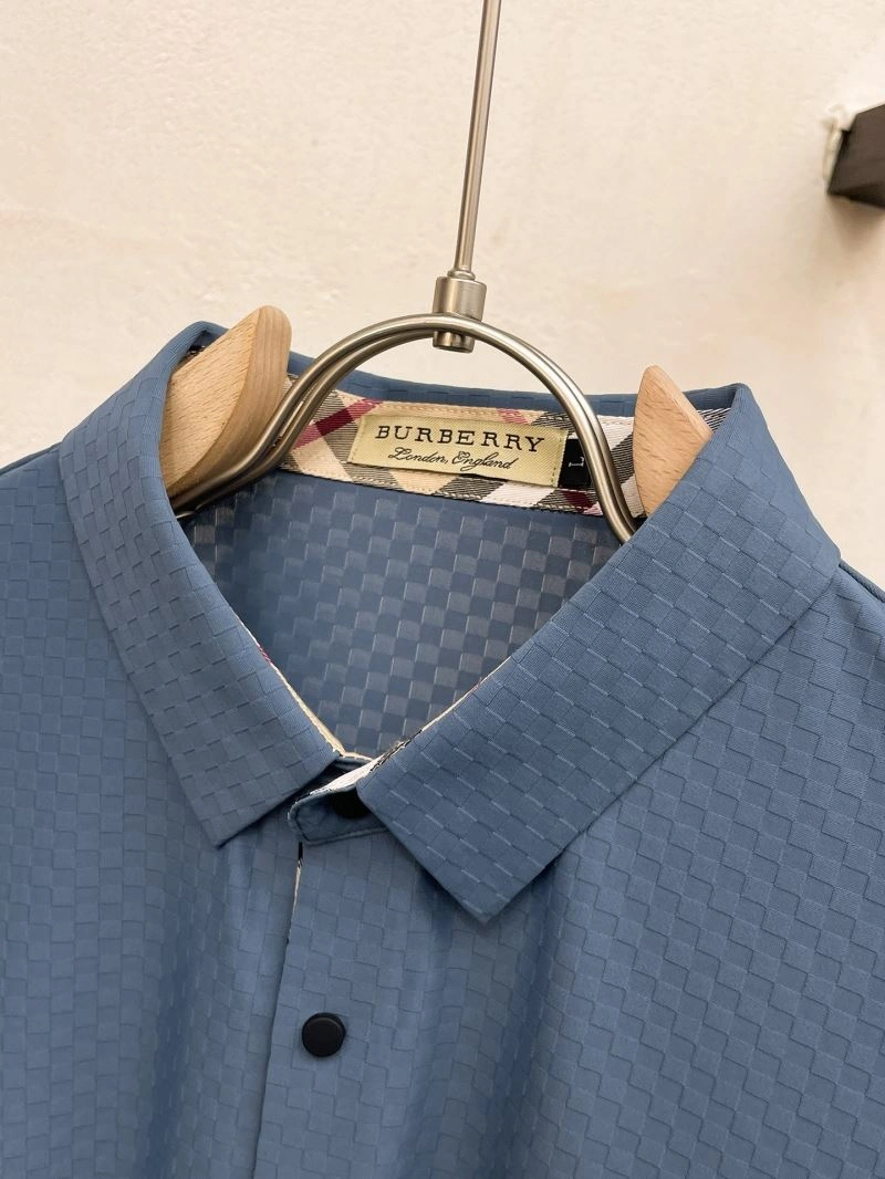 Burberry T-Shirts Sporty 102451