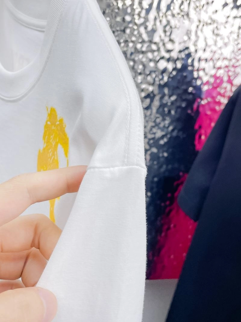 Breathable Burberry T-Shirts 102423