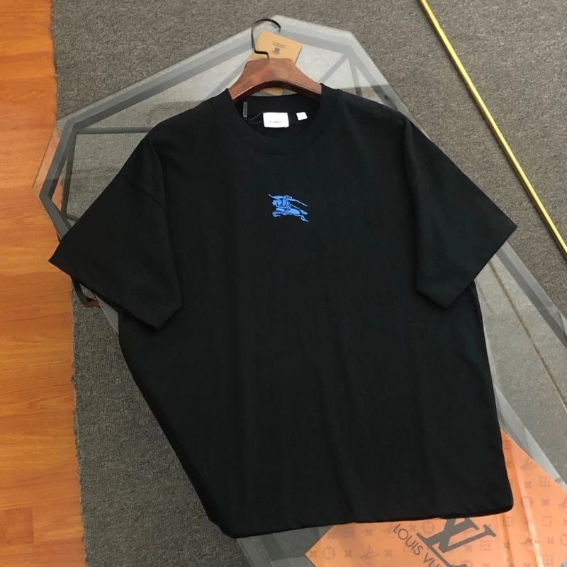 Sustainable Burberry T-Shirts 102522