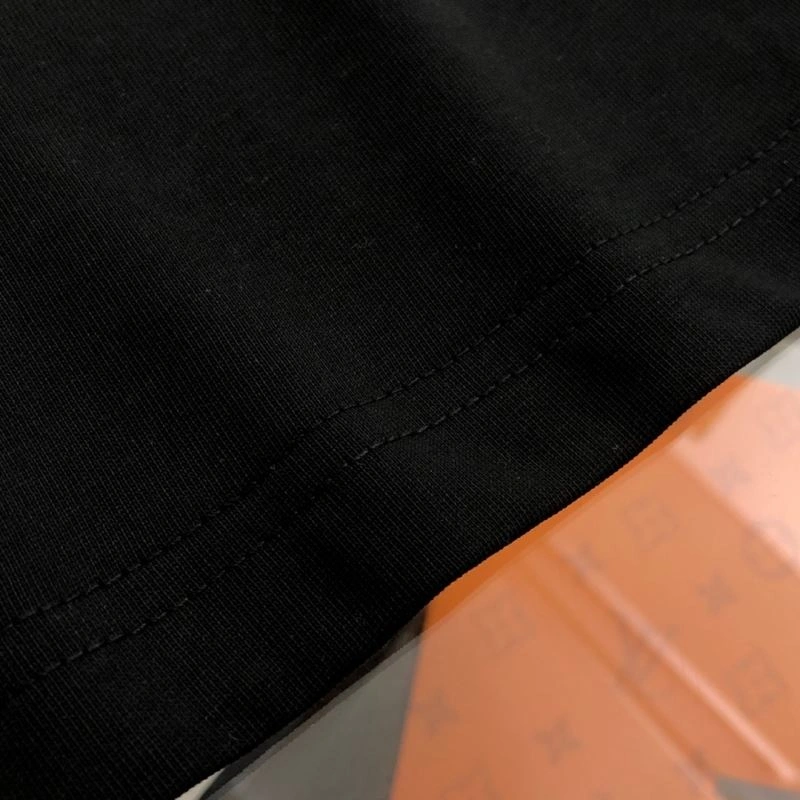 Sustainable Burberry T-Shirts 102522
