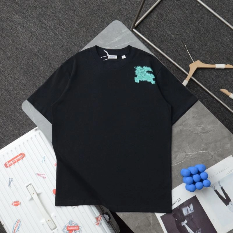 FashionForward Burberry T-Shirts 102419