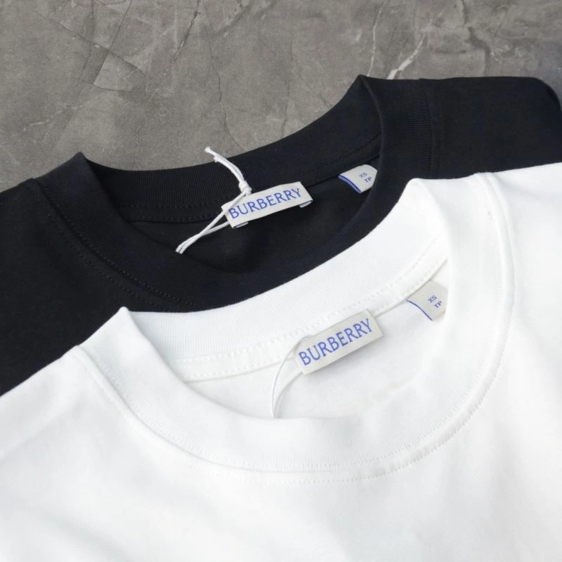 FashionForward Burberry T-Shirts 102419