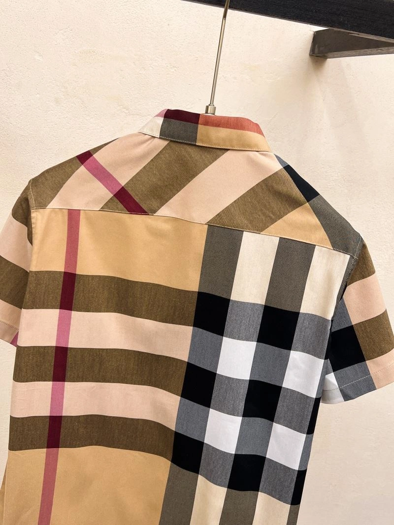 Burberry T-Shirts Unique 102421