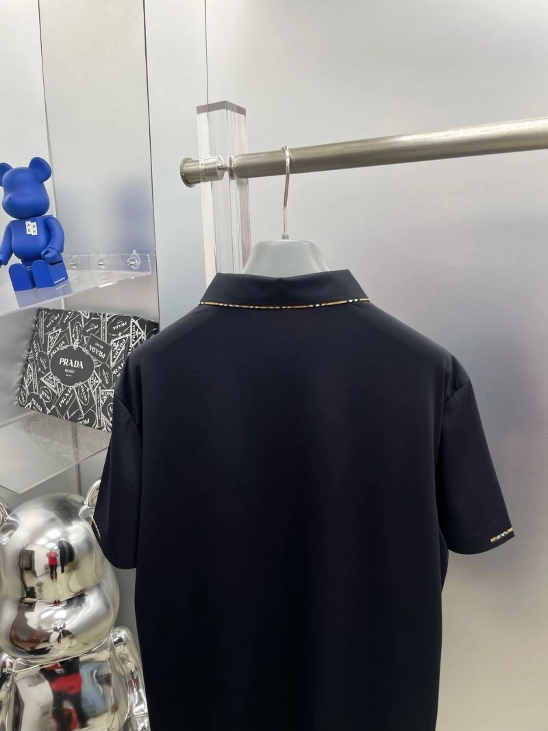 Sleek Burberry T-Shirts 102363