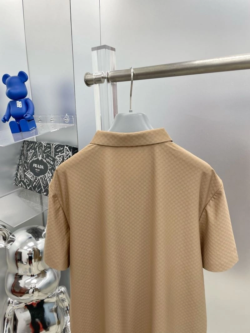 Snug Burberry T-Shirts 102354