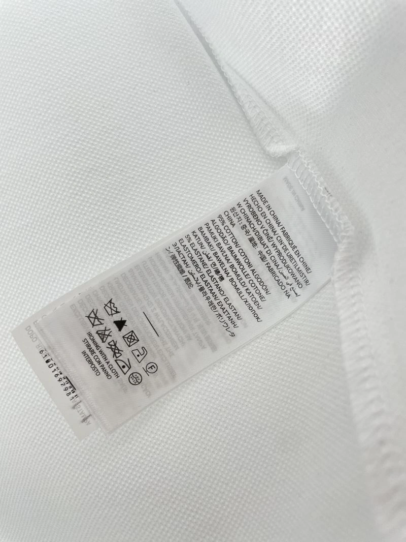 Bold Burberry T-Shirts 102351