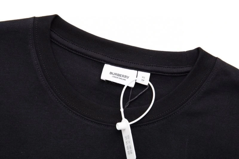 Burberry T-Shirts Vibrant 102051
