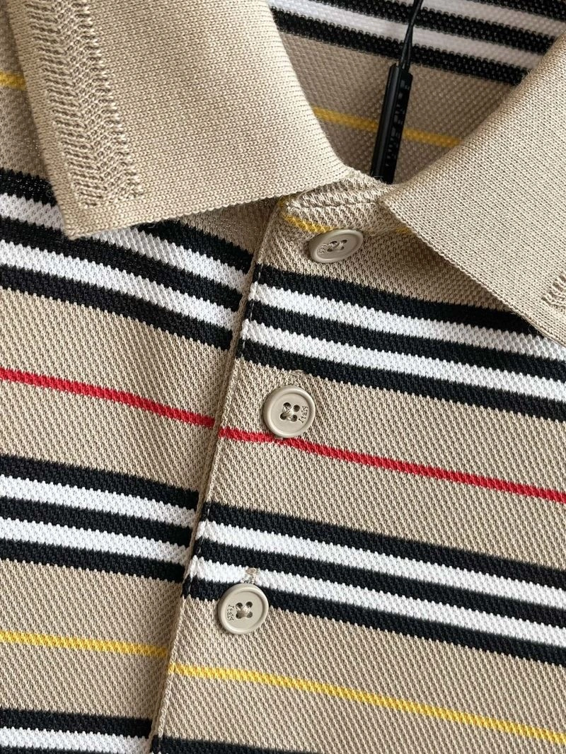 Minimalist Burberry T-Shirts 102048