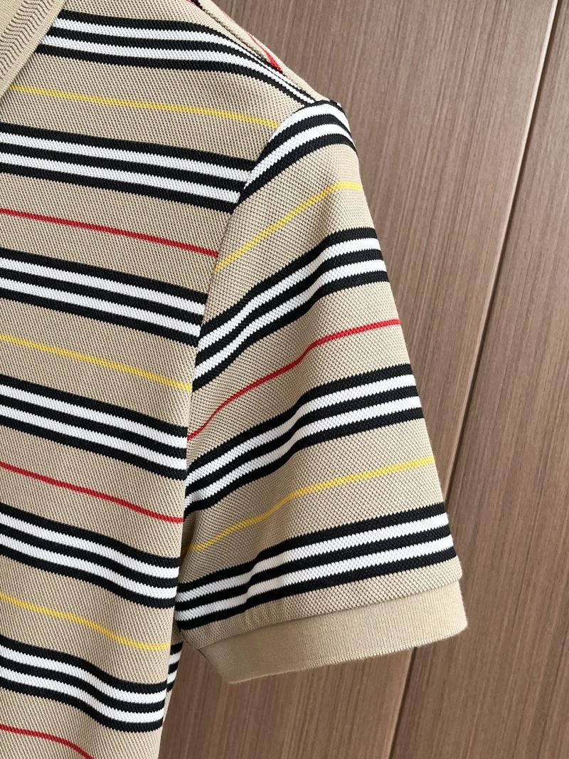 Minimalist Burberry T-Shirts 102048