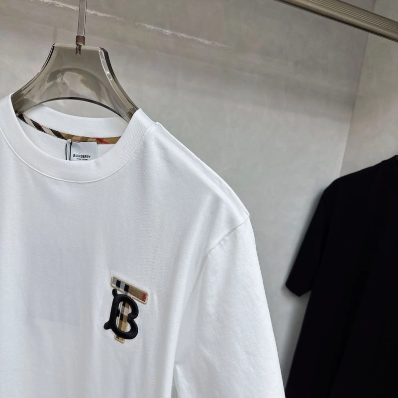 Burberry T-Shirts Sophisticated 101995