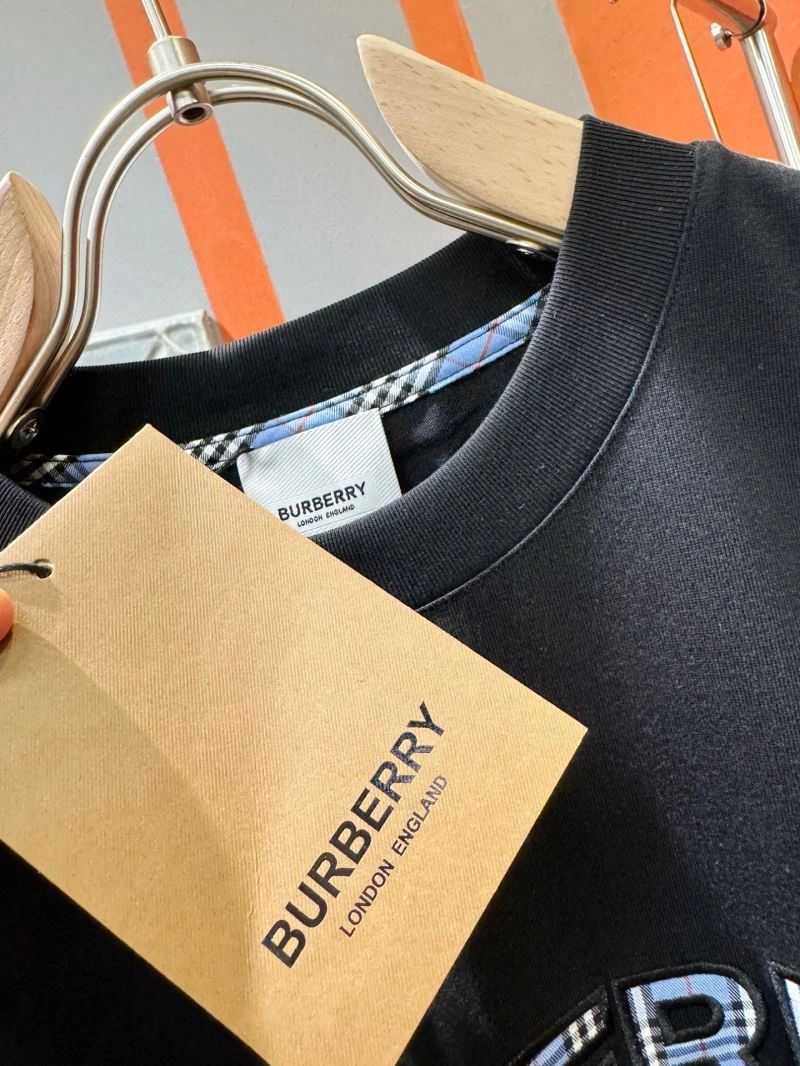 Burberry T-Shirts Stretchable 101994