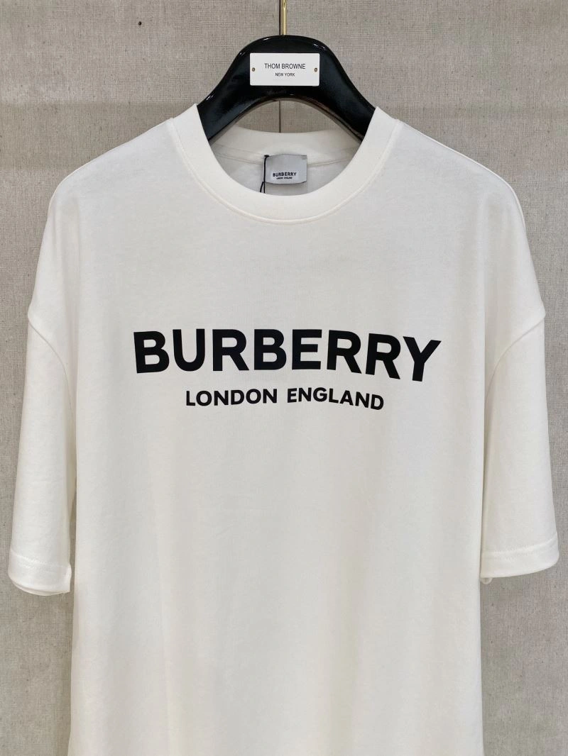Practical Burberry T-Shirts 102021