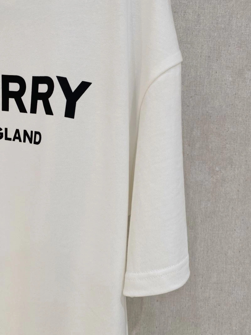 Practical Burberry T-Shirts 102021