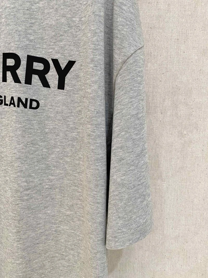Youthful Burberry T-Shirts 101986
