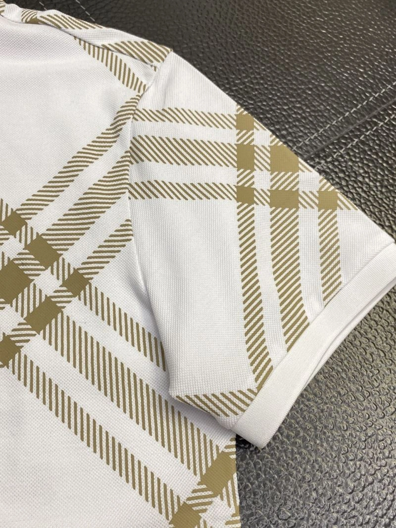 Trendy Burberry T-Shirts 102001
