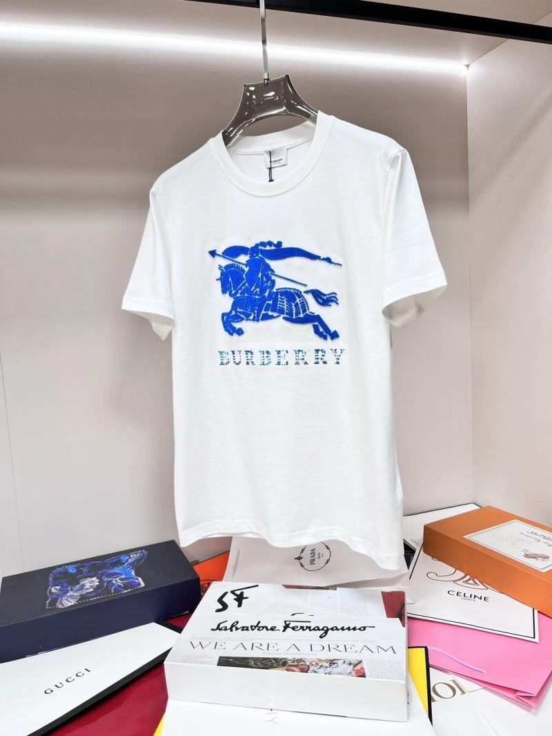 Lightweight Burberry T-Shirts 101977
