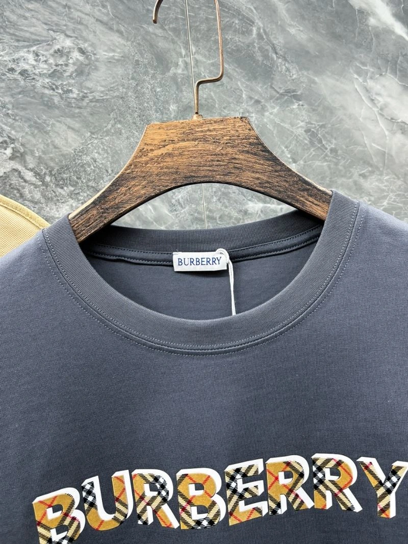 Burberry T-Shirts Flexible 101960