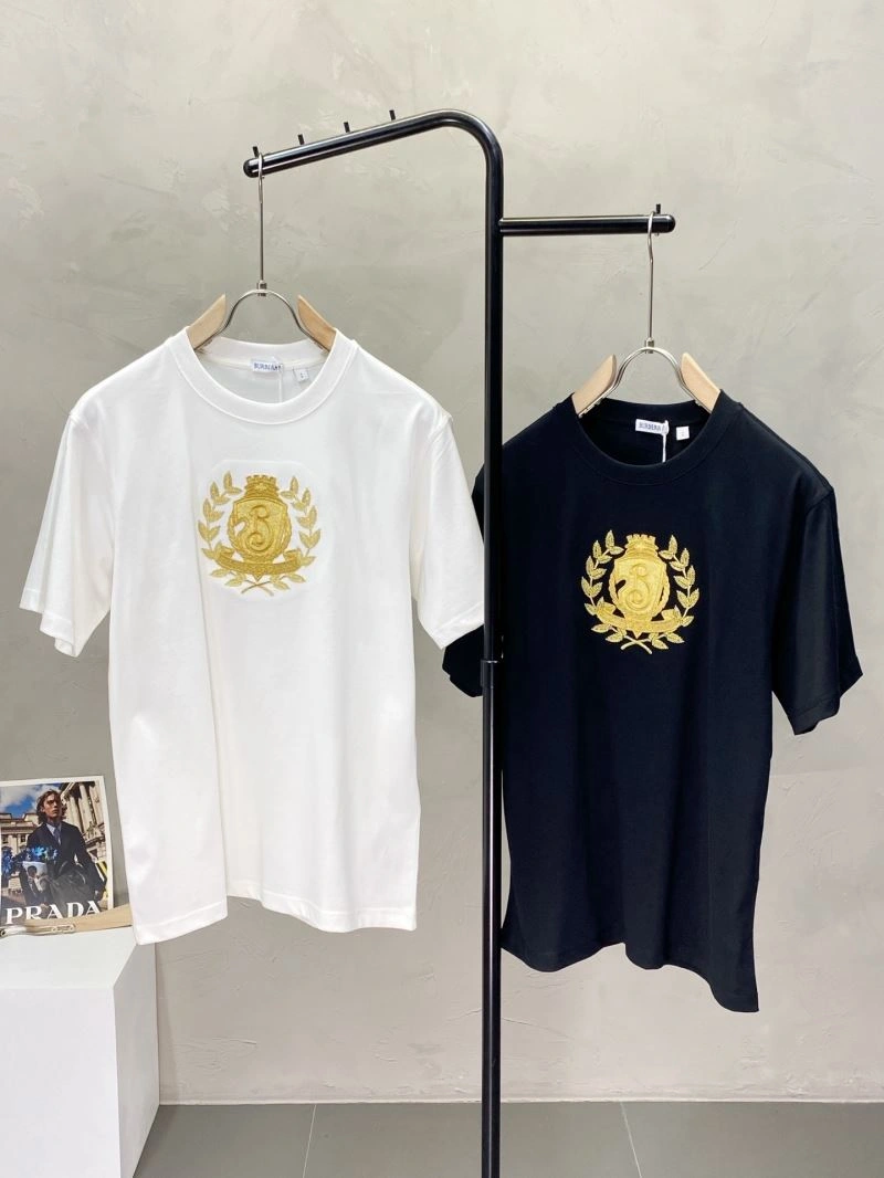 Burberry T-Shirts Unisex 101990