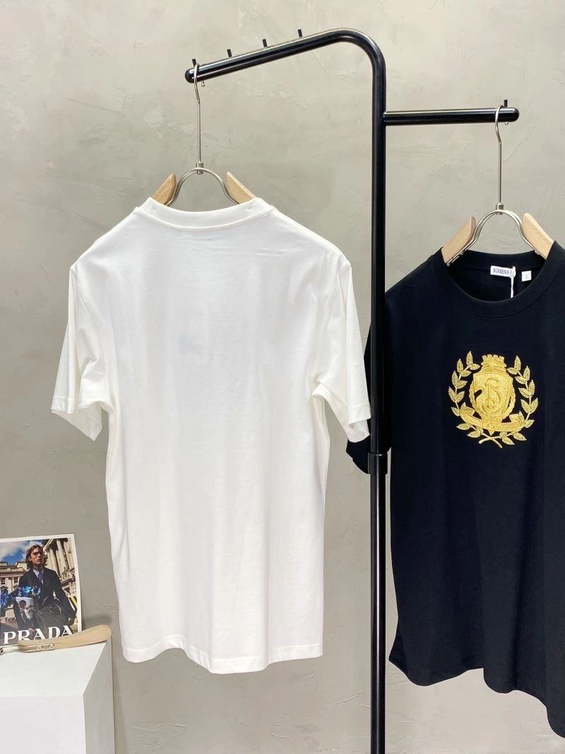 Burberry T-Shirts Unisex 101990