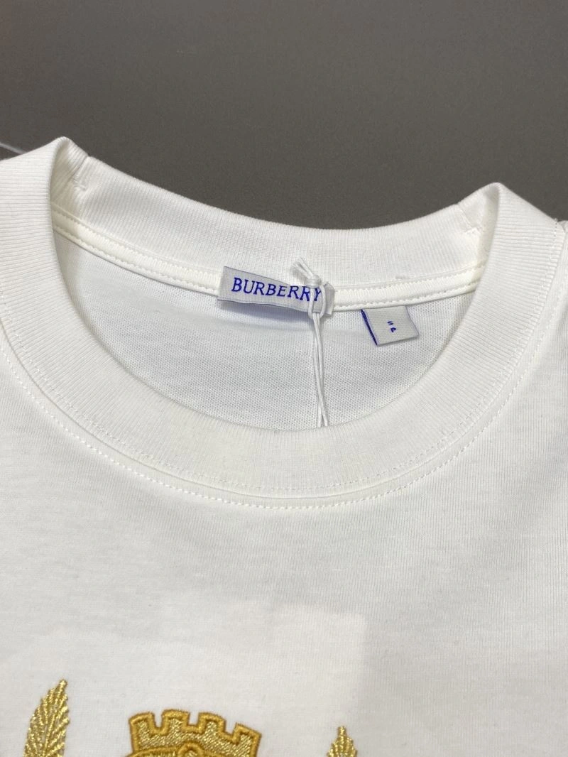 Burberry T-Shirts Unisex 101990