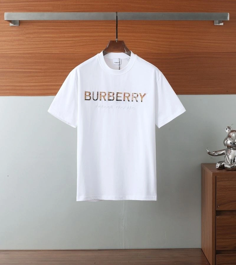 Tailored Burberry T-Shirts 101938