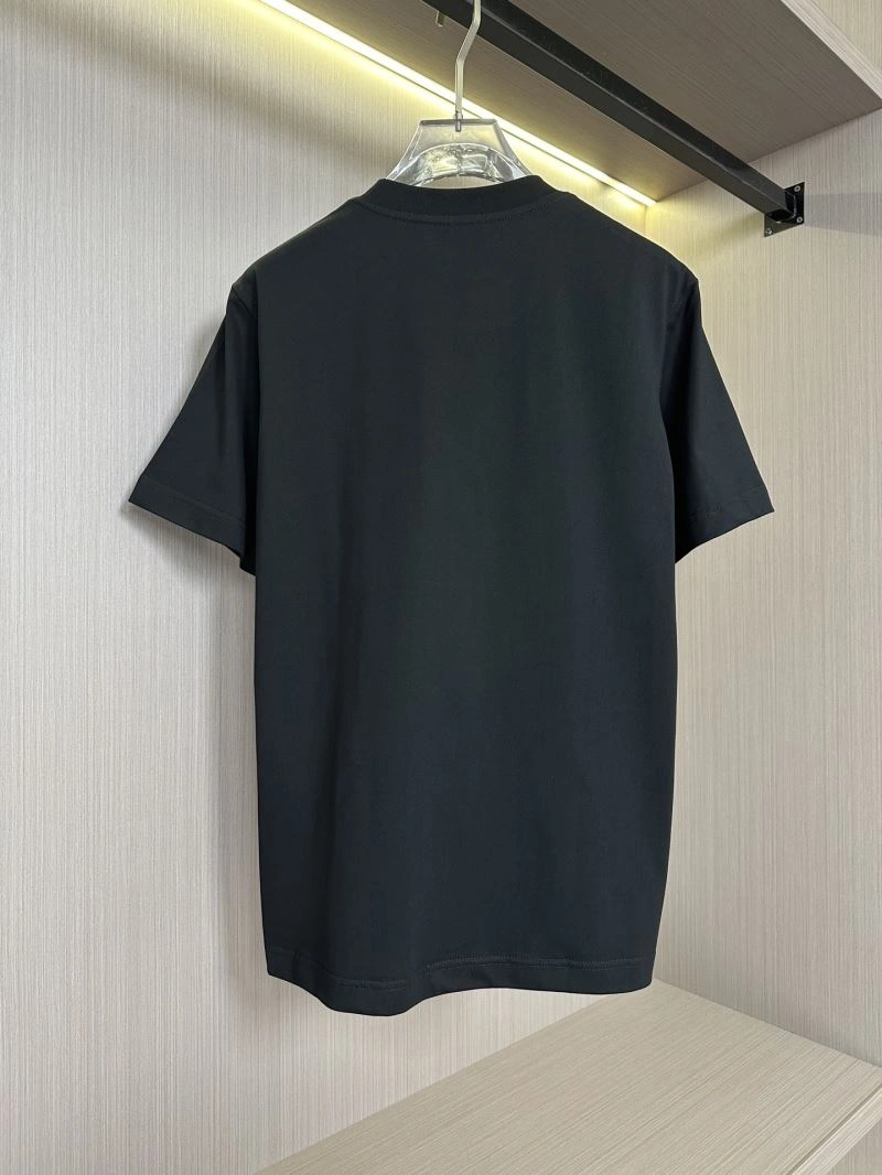Burberry T-Shirts Unisex 101925