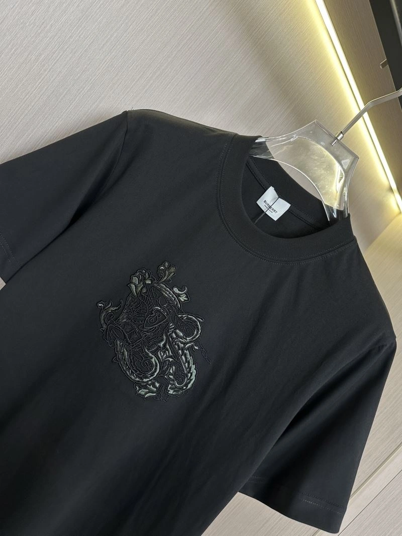 Burberry T-Shirts Unisex 101925