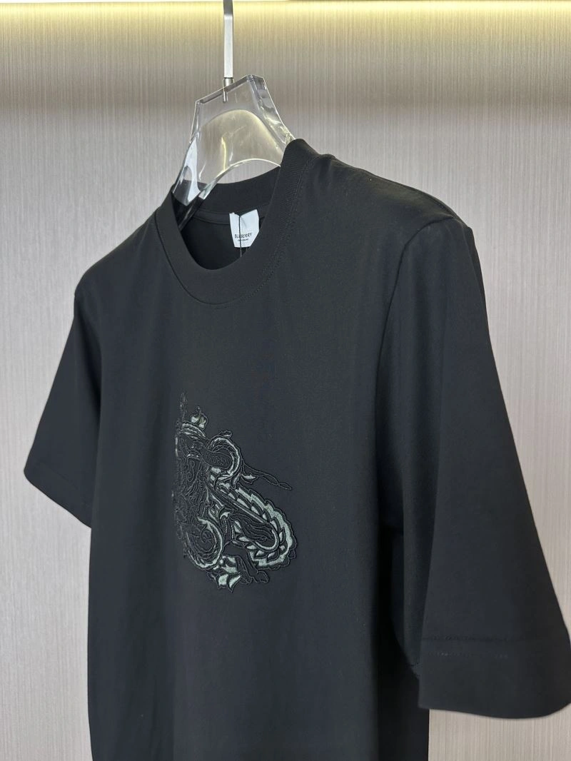 Burberry T-Shirts Unisex 101925