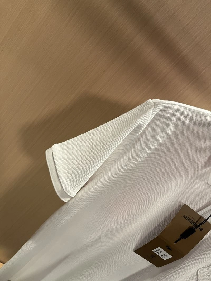 UrbanChic Burberry T-Shirts 101916