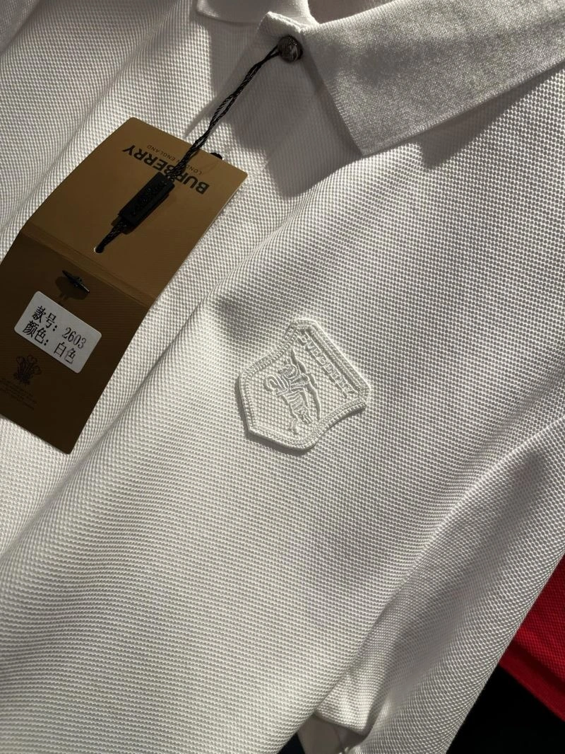 UrbanChic Burberry T-Shirts 101916