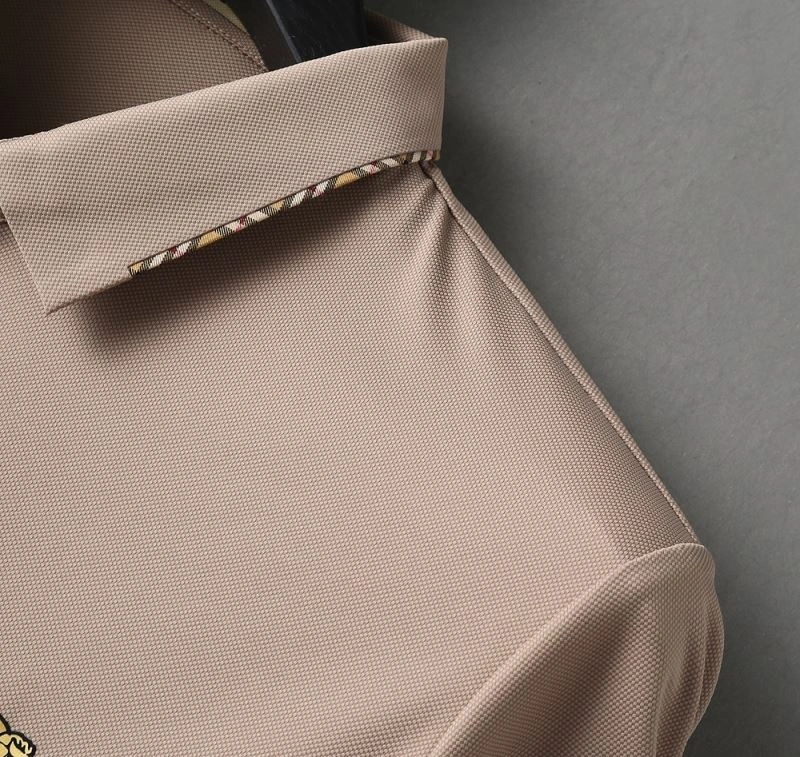 WellDesigned Burberry T-Shirts 101901