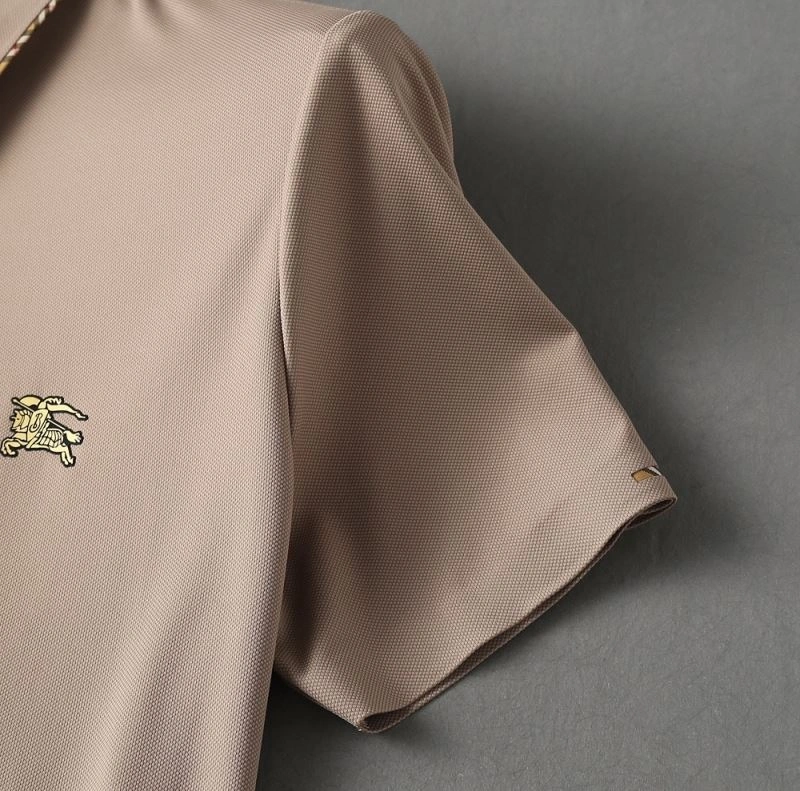 WellDesigned Burberry T-Shirts 101901
