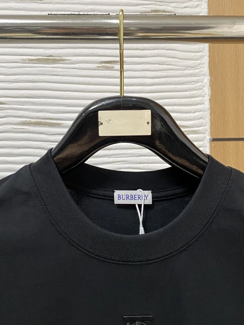 Burberry T-Shirts ModernLook 101859