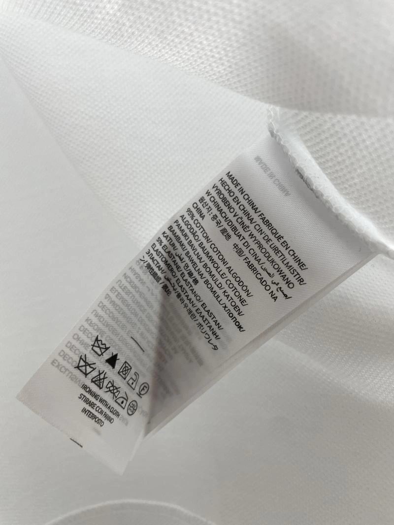 Burberry T-Shirts Versatile 101886