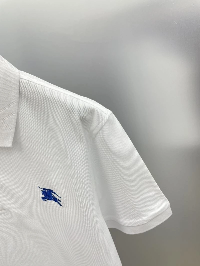 Sporty Burberry T-Shirts 101833