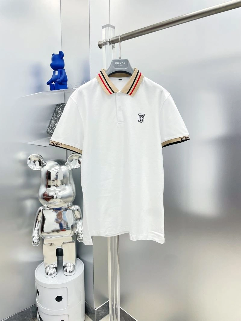 Compact Burberry T-Shirts 101814