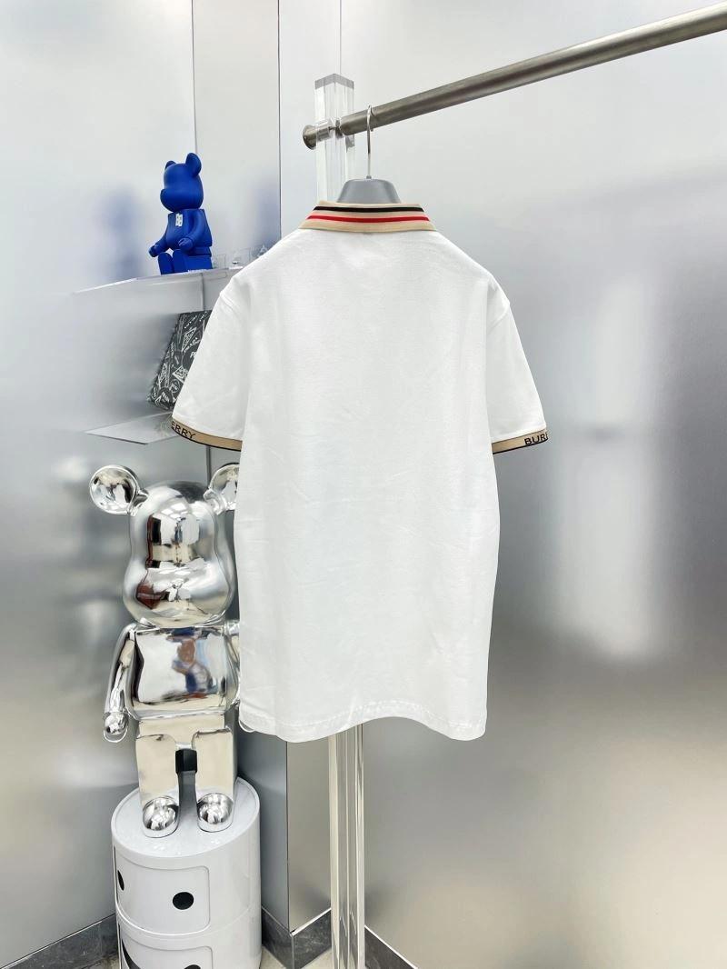 Compact Burberry T-Shirts 101814