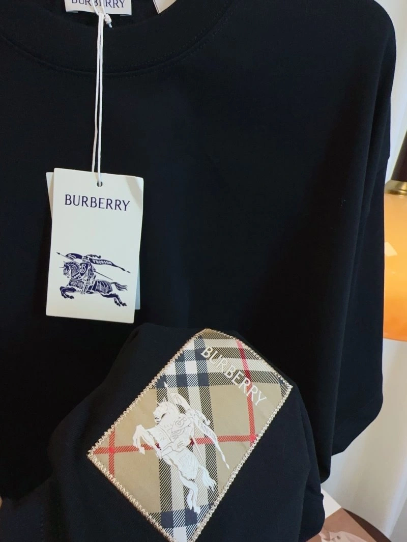 FashionForward Burberry T-Shirts 99136