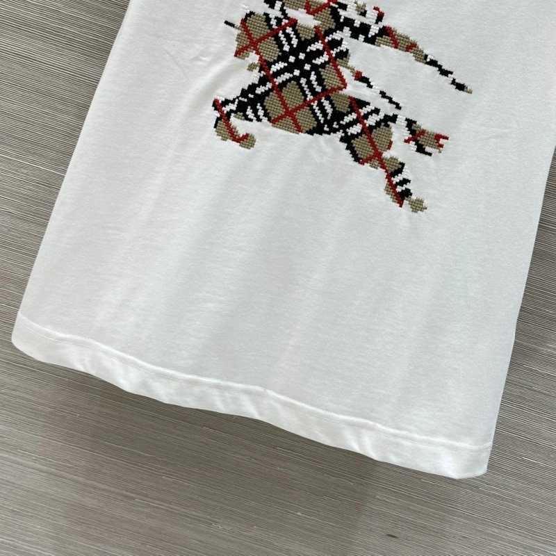 Modern Burberry T-Shirts 99209