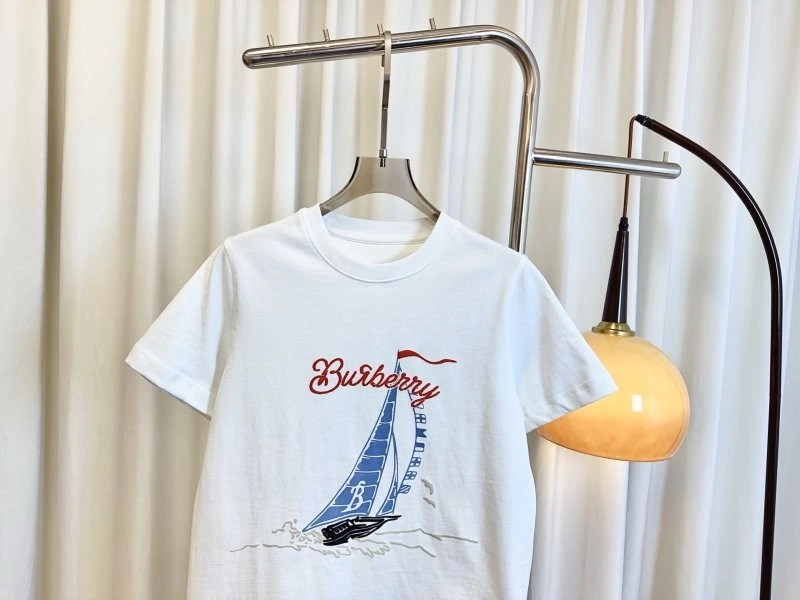 Burberry T-Shirts Practical 99345