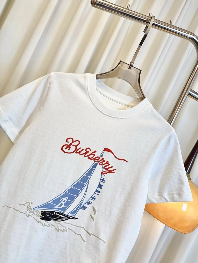 Burberry T-Shirts Practical 99345