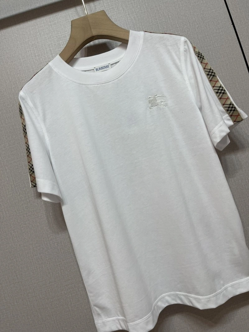 Sustainable Burberry T-Shirts 99407