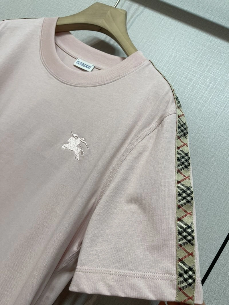 Minimalist Burberry T-Shirts 99295